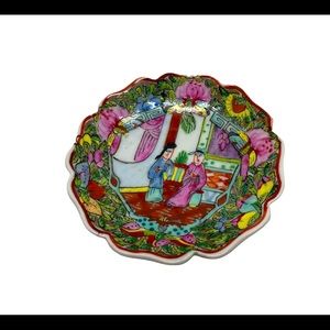 Vintage Hand Painted Signed Japan Ring Earring Trinket Dish 4 Inches.